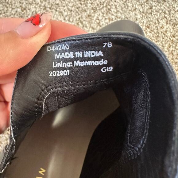 COLE HAAN Women's Abbot Bootie Size 7B In Black - Picture 4 of 7